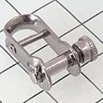 Schaefer Halyard Shackle, Short Retainer, 1/4"(6mm) Pin 93-43