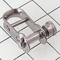 Schaefer Halyard Shackle, Short Retainer, 1/4"(6mm) Pin 93-43